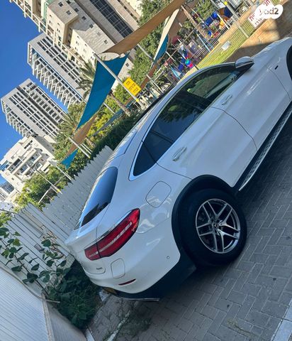 מרצדס-בנץ GLC קופה 