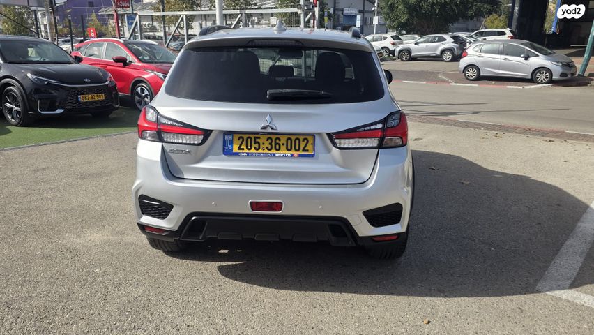 מיצובישי ASX