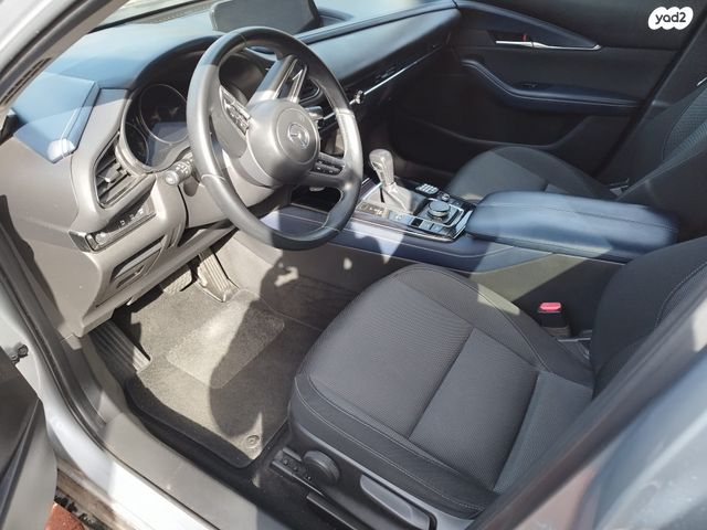 מאזדה CX-30