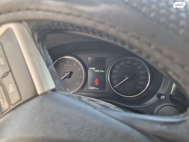 מיצובישי אאוטלנדר