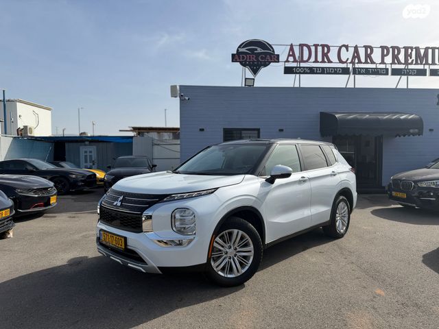 מיצובישי אאוטלנדר