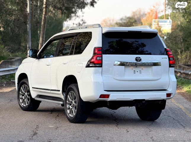 מודעת רכב טויוטה לנד קרוזר 1