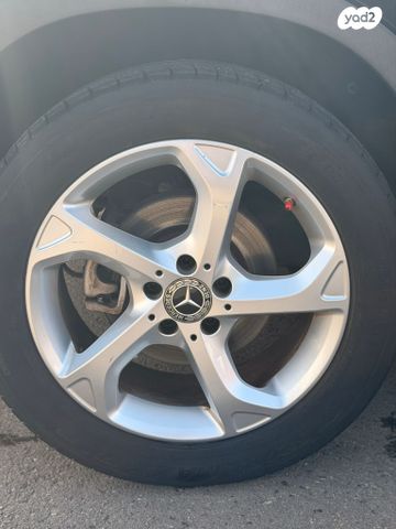 מרצדס-בנץ GLA