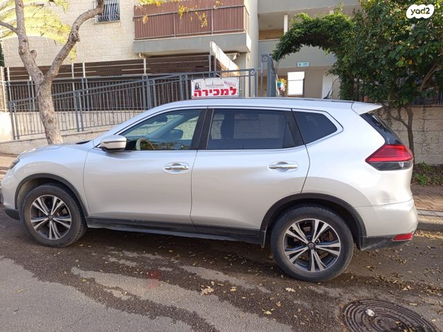 ניסאן אקס טרייל