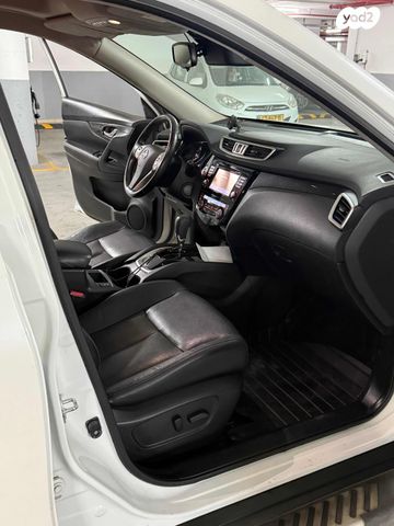 ניסאן אקס טרייל