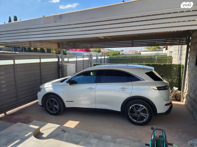 מודעת רכב די.אס 7