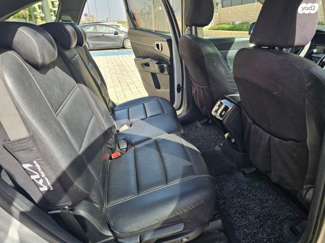 מודעת רכב קיה סורנטו