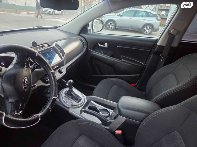 מודעת רכב קיה ספורטז' 2