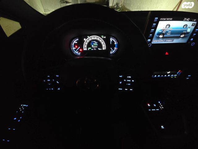 מודעת רכב טויוטה RAV4