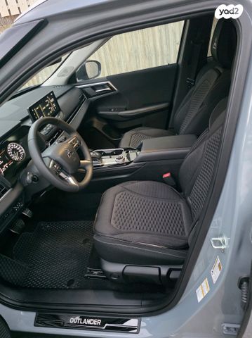 מיצובישי אאוטלנדר