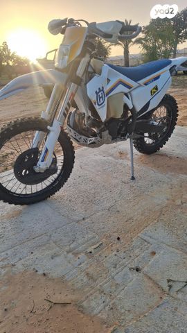 מודעת רכב הוסקוורנה TE300