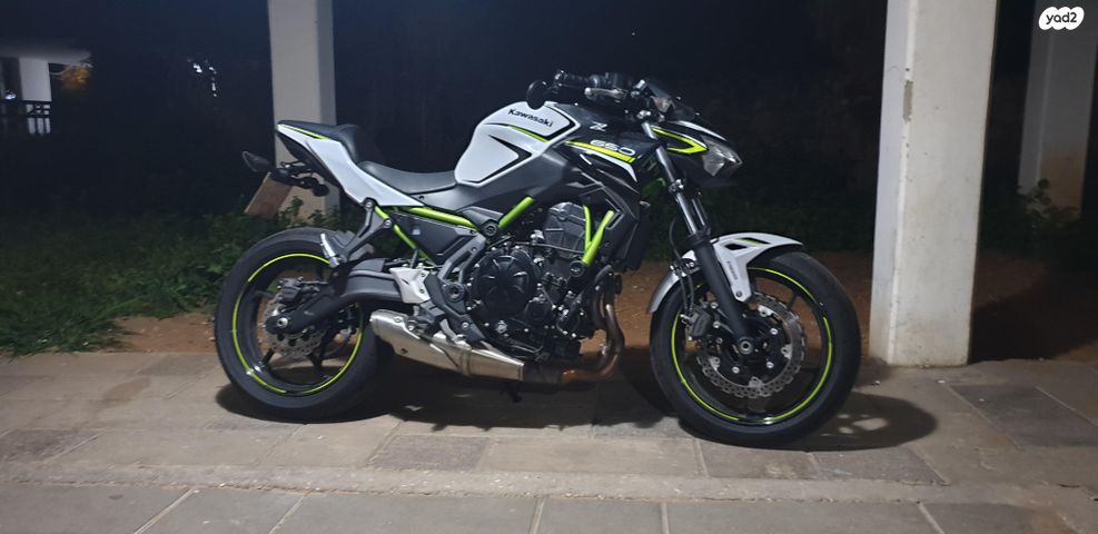 מודעת רכב קאוואסאקי Z650 abs