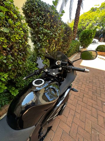 מודעת רכב דיאלים Roadwin 250