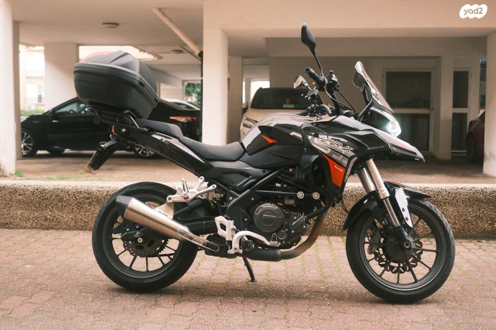 מודעת רכב בנלי TRK251