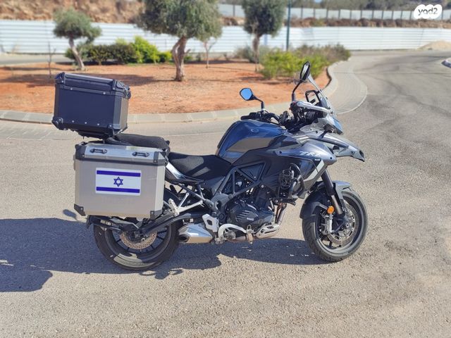 בנלי TRK 502
