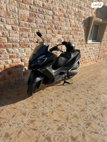 קימקו דאון-טאון 250ABS