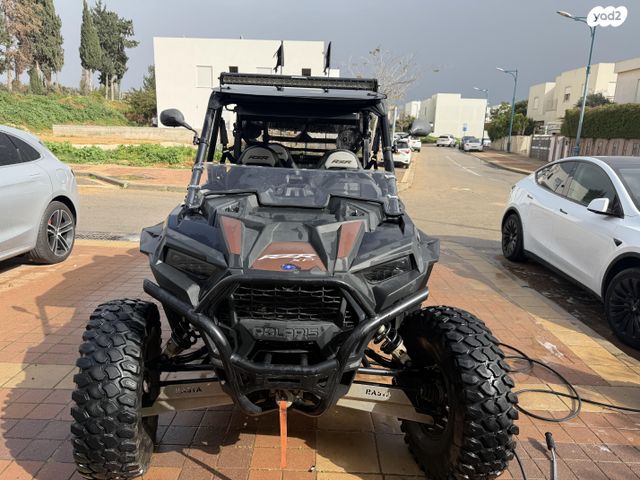 מודעת רכב פולריס