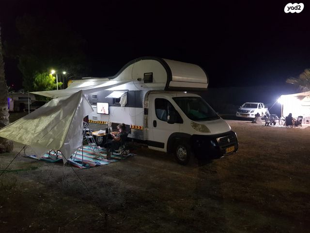 מודעת רכב ממונע אוטוקראוון