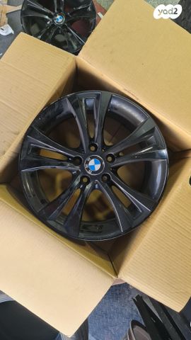 feedItemObj.data.row_1