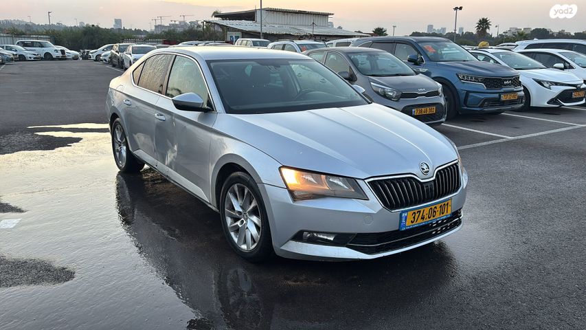 מודעת רכב סקודה סופרב