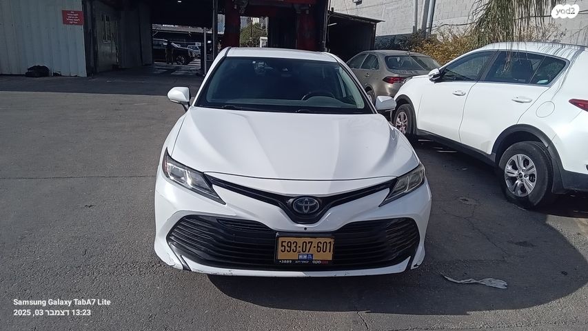 מודעת רכב טויוטה קאמרי