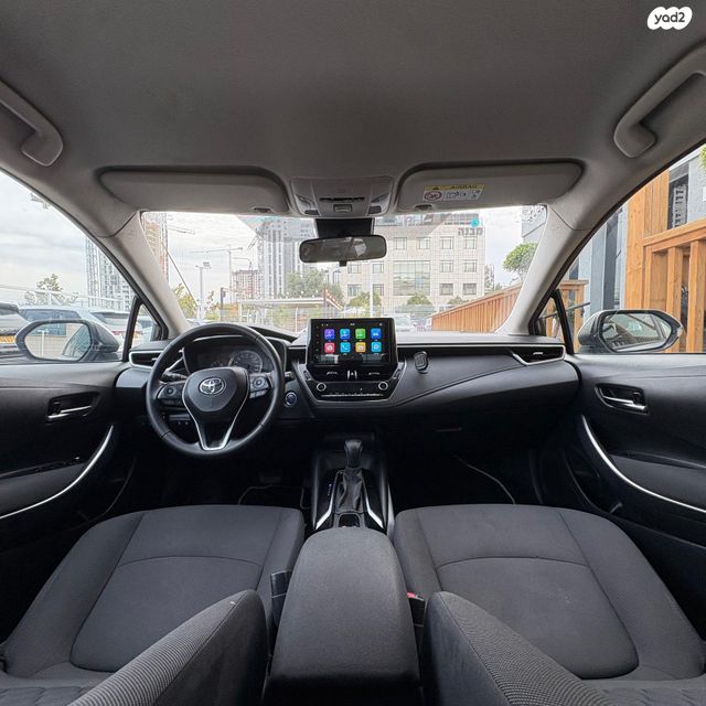 טויוטה קורולה