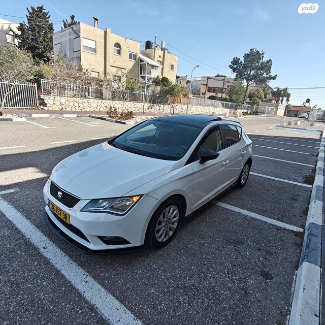 מודעת רכב סיאט לאון