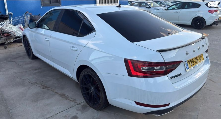 סקודה סופרב