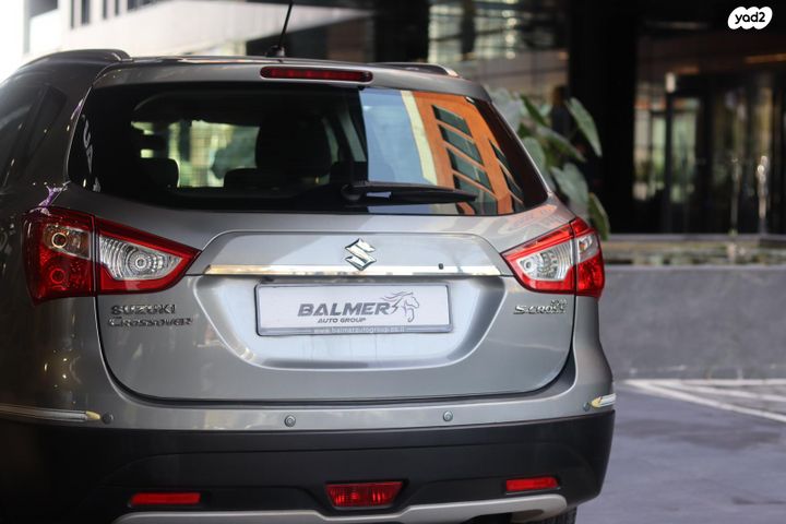 סוזוקי קרוסאובר