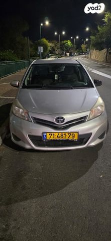 טויוטה יאריס