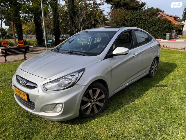 יונדאי אקסנט i25