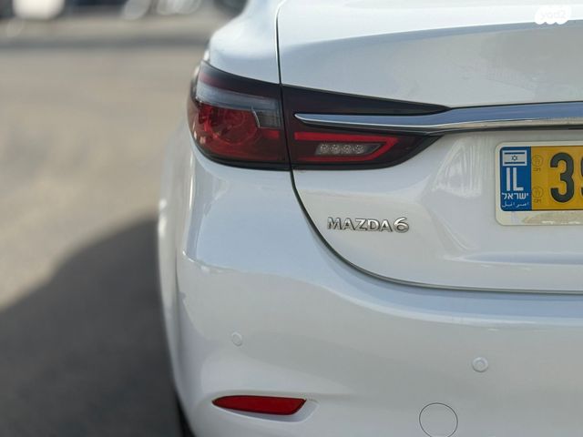 מאזדה 6