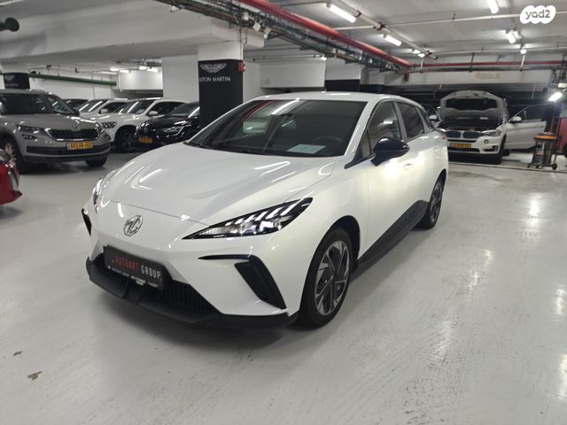 מודעת רכב אם ג'י MG4