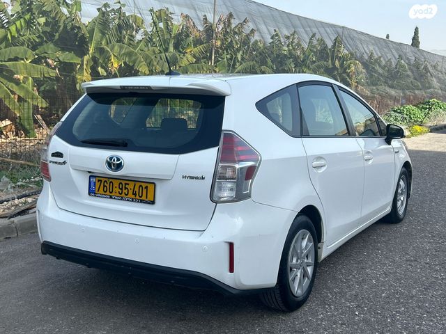 טויוטה פריוס פלוס