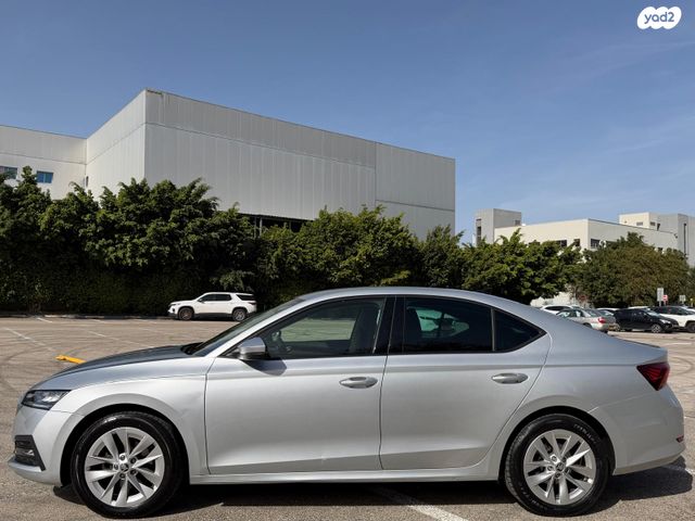 סקודה אוקטביה