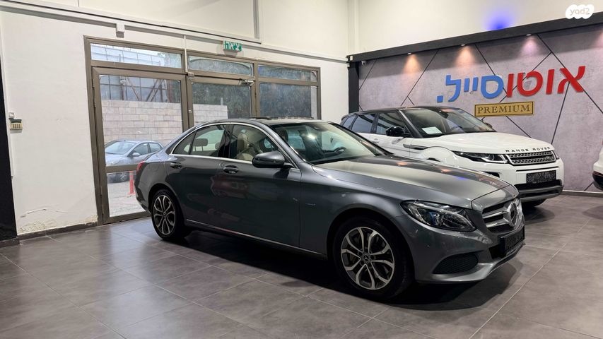 מודעת רכב מרצדס-בנץ C-class