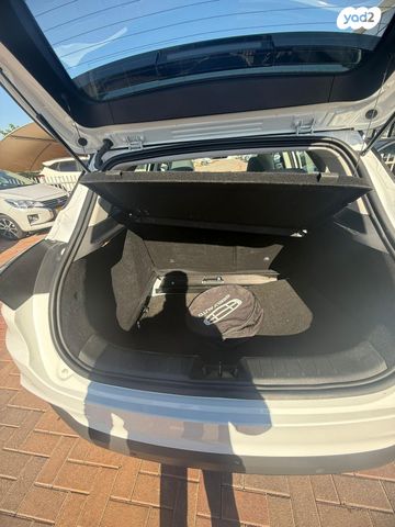 ג׳ילי Geometry C