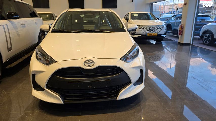 מודעת רכב טויוטה יאריס