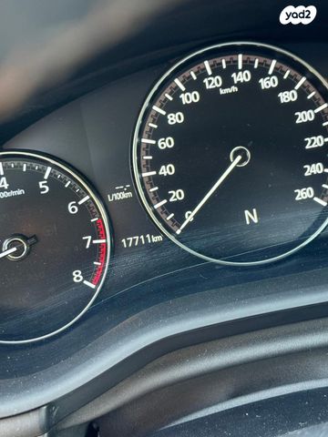 מודעת רכב מאזדה 3