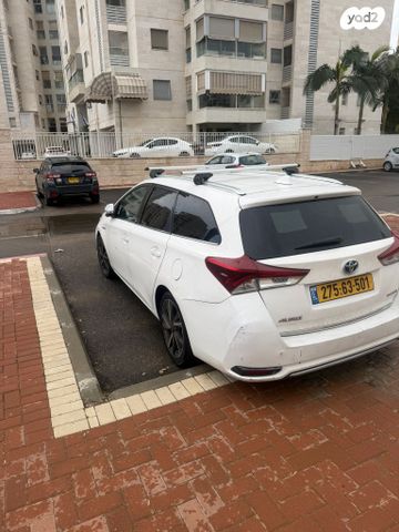 טויוטה אוריס