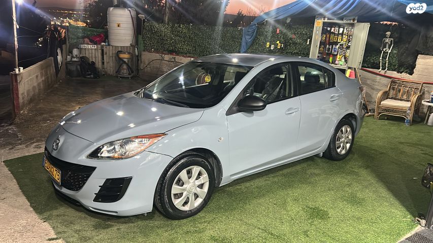 מודעת רכב מאזדה 3