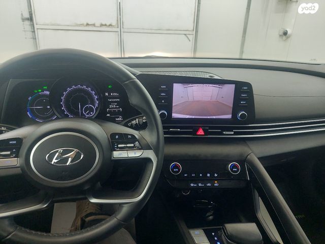 יונדאי אלנטרה