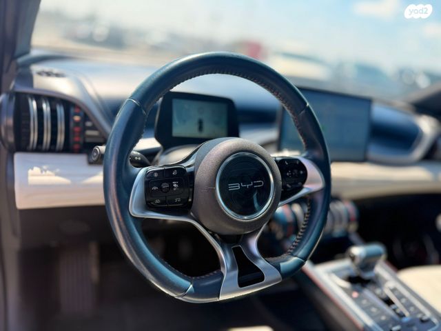 בי.ווי.די אטו 3