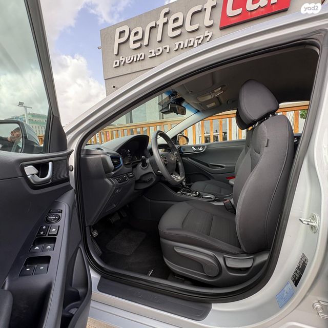 יונדאי איוניק