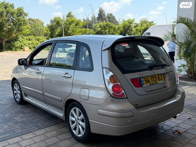 סוזוקי ליאנה