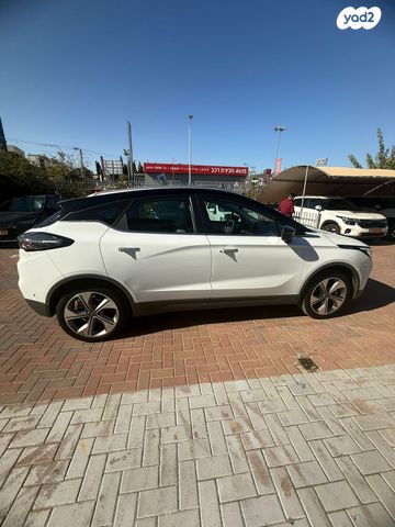 ג׳ילי Geometry C