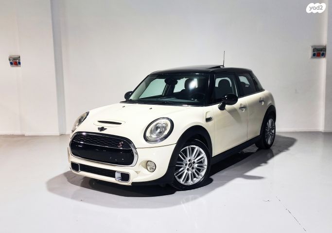 מודעת רכב מיני קופר