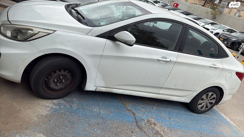 יונדאי אקסנט i25