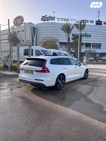 וולוו V60
