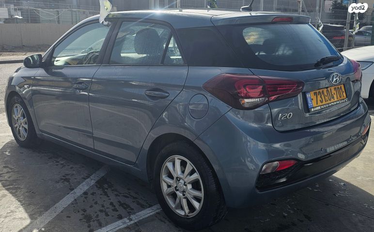 יונדאי i20